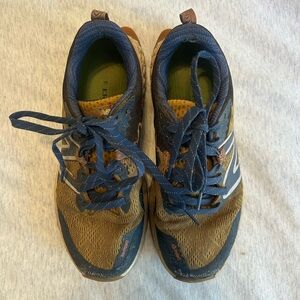 Balance Women's Fresh Foam X Hierro V7 Trail Running Shoe